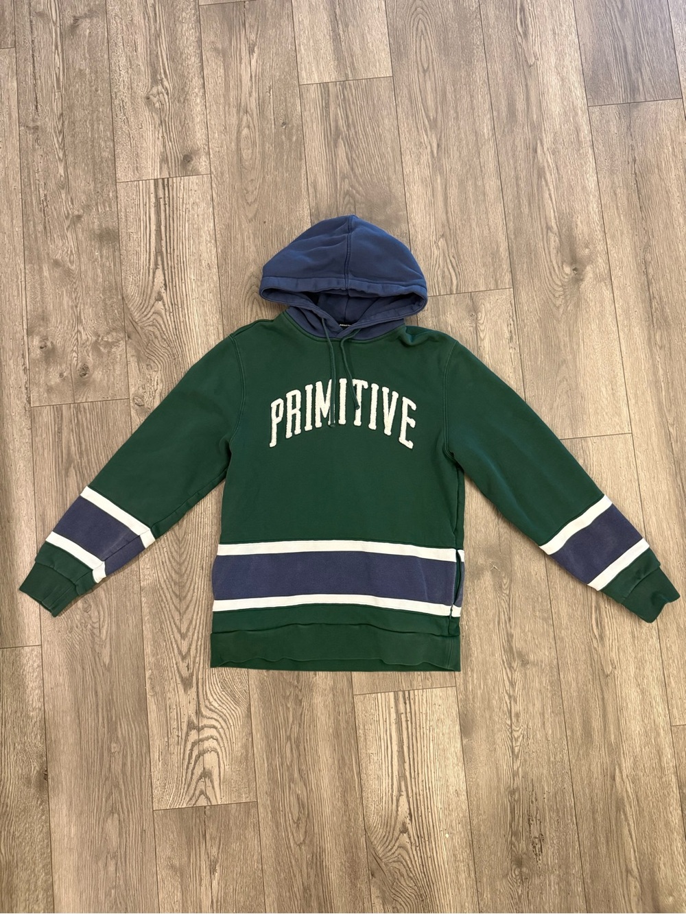 Primitive Skateboarding Green & Navy Fuzzy Y2K Lettering Men’s Size: S Hoodie